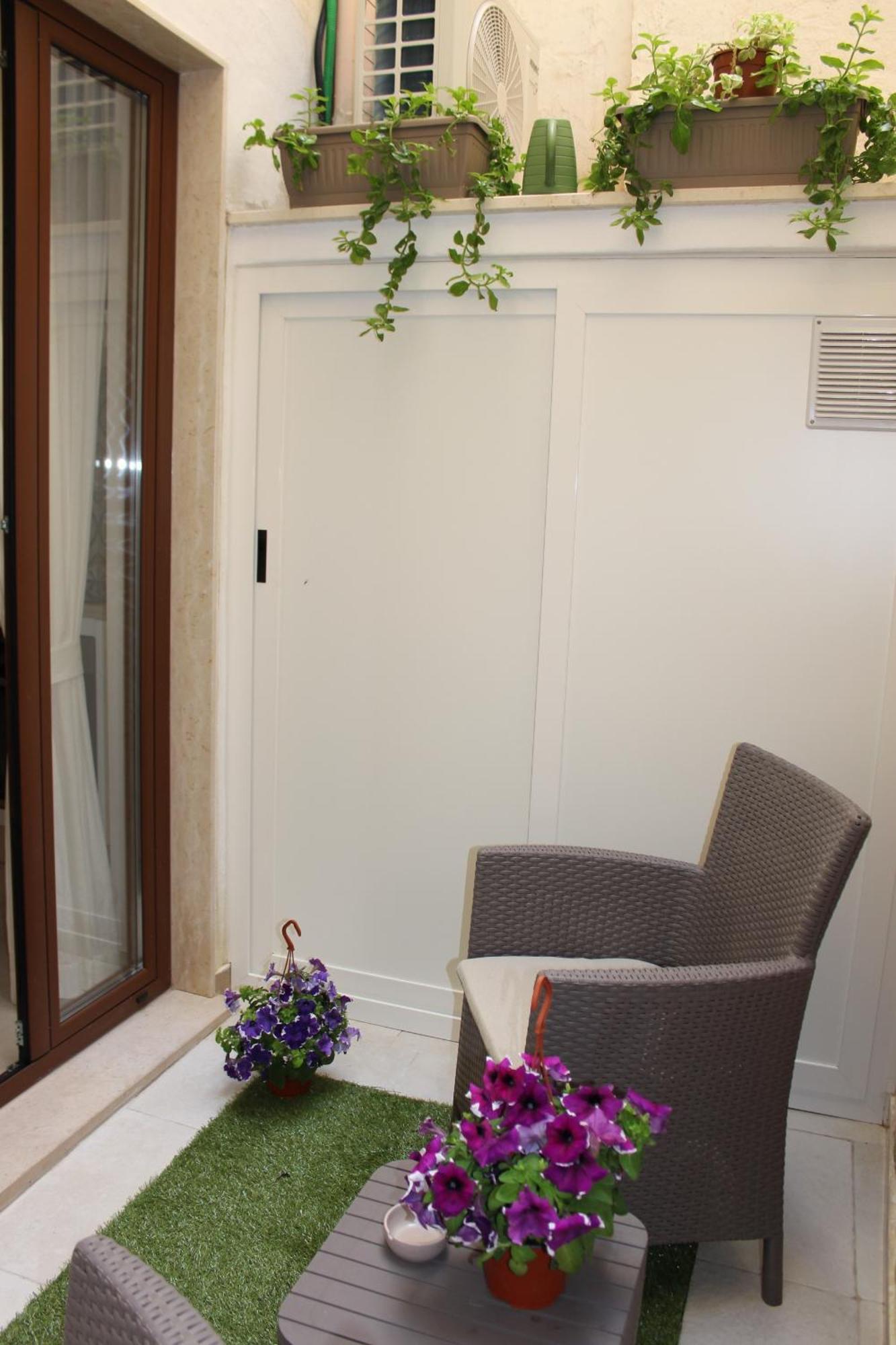Апартаменты Happynesshouse_Locazione Turistica Трани Экстерьер фото